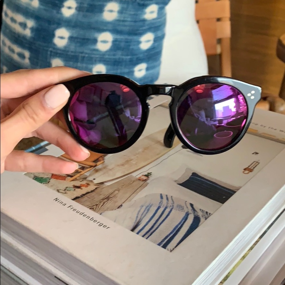 illesteva Sunglasses - Black w/ Purple Lenses